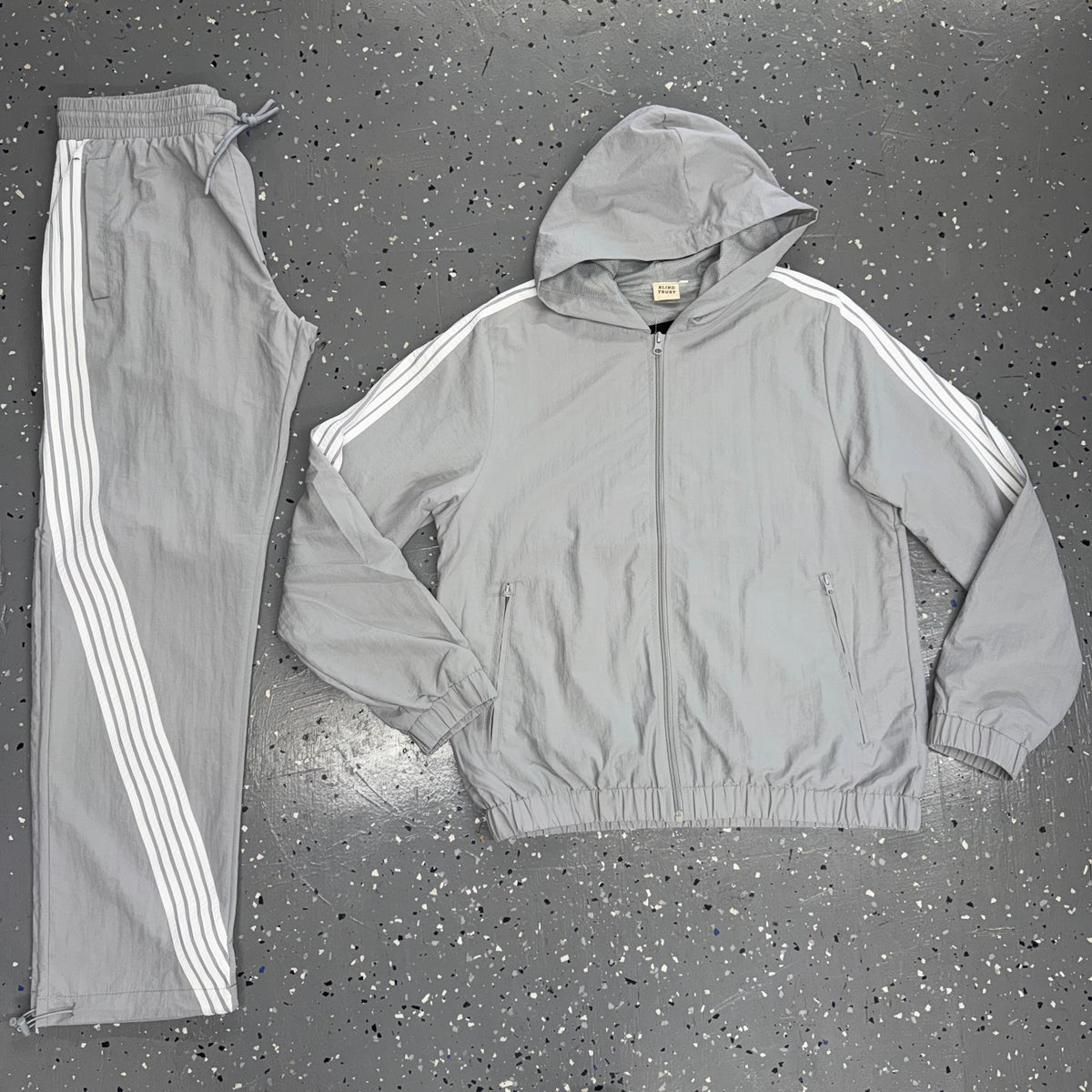 STRIPED WINDBREAKER SET (3 COLORS)