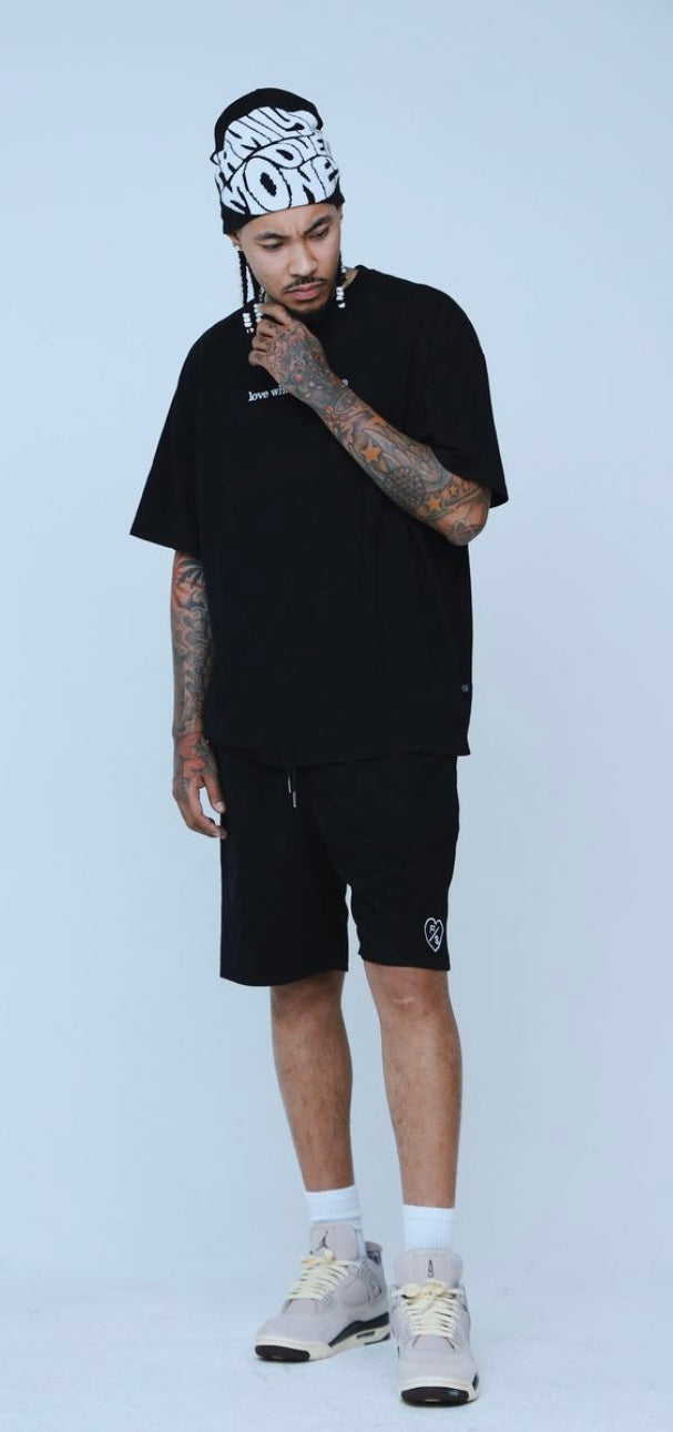 FLY SUPPLY DUES PAID SHORT SET